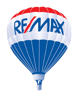 RE/MAX Property Centre Logo