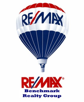 RE/MAX Benchmark Realty Group Logo