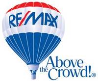 RE/MAX PROPERTIES Logo