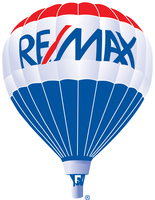 RE/MAX  Realty One - CR Logo